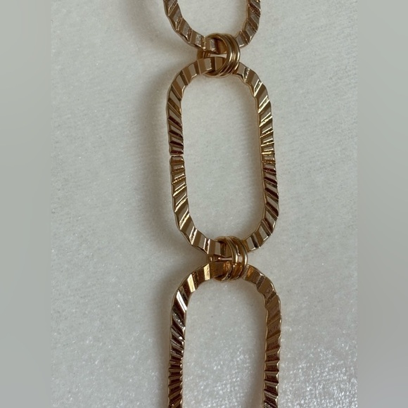 🔥NWOT 18k Gold Plating Necklace Stainless Steel Base Waterproof Tarnish-Free - Picture 4 of 8